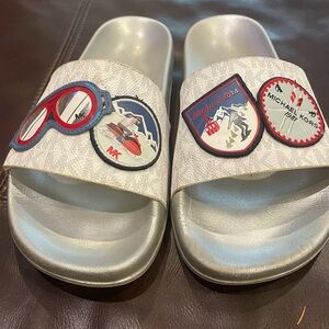 Michael Kors ll White & Silver Slide Sandals with Adorable Patches!